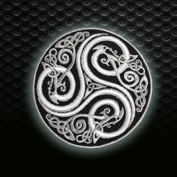 Celtic Ornament Handmade Sew-On / Iron-On Handmade Knot Patch # 7
